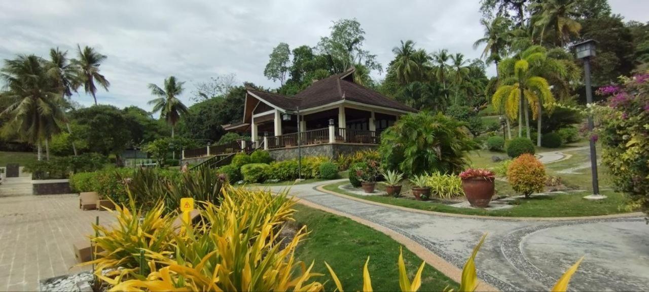 Kembali Condo Resort With Sea View Davao Экстерьер фото